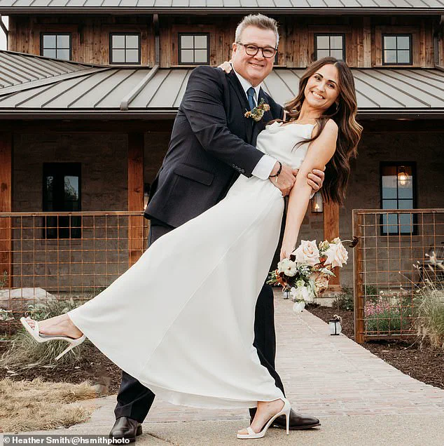 Eric Stonestreet and Lindsay Schweitzer Celebrate Their Wedding in Kansas City