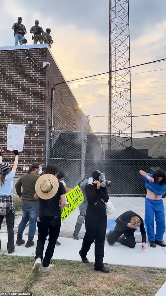 ICE Use of Force During Protest Sparks Public Concern Over Government Regulations