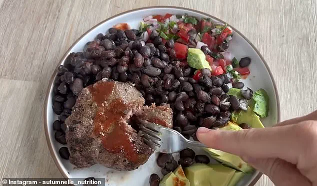 Nutritionist Autumn Bates Loses 15 Pounds in Four Weeks Using Black Beans for Affordable Weight Loss