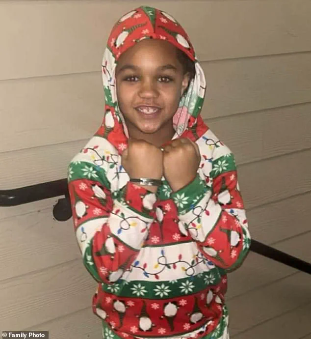 Tragedy in Bonham, Texas: Mother Loses All Three Sons After Icy Pond Incident