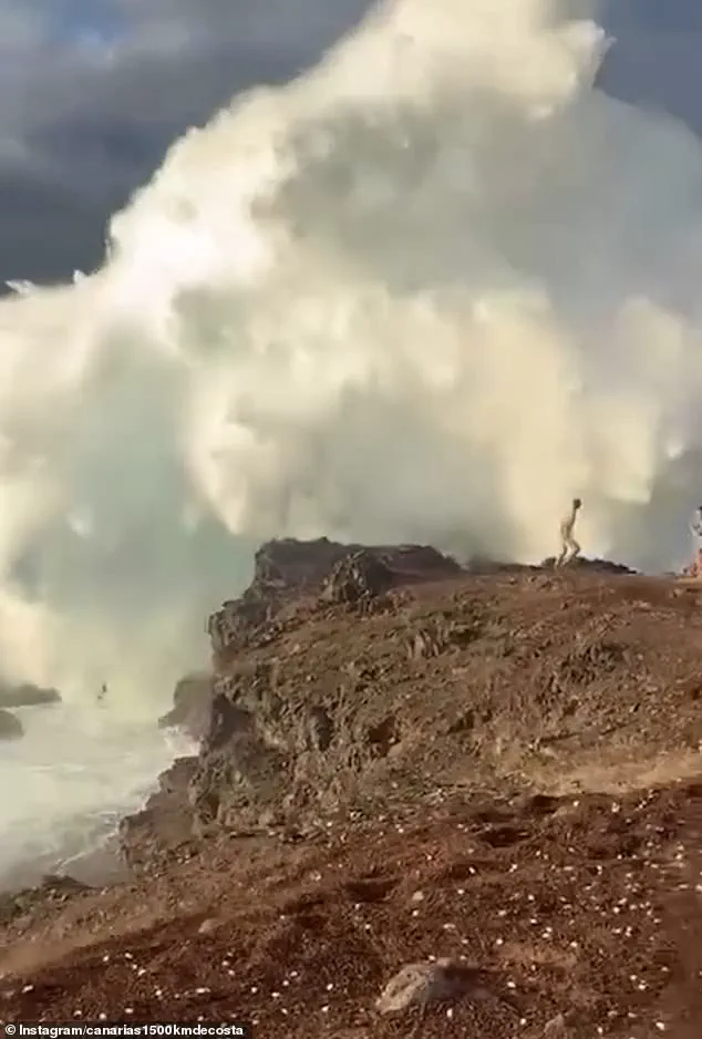 Tourists Escape Death After Ignoring Warnings on Storm-Struck Canary Islands Cliffs