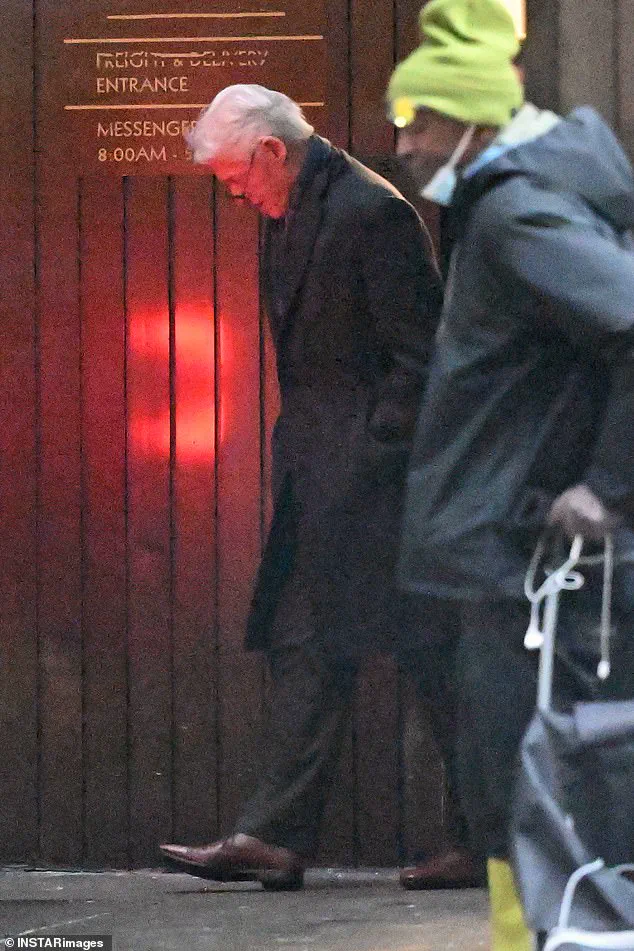 Bill Clinton's Public Appearance: Epstein Inquiry or Political Adversaries?
