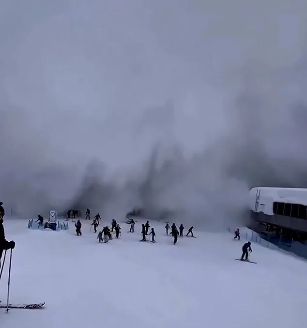 Dramatic Avalanche Near Courmayeur: Skiers Unaware as Snow and Ice Cascade