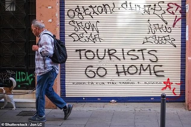 Mallorca's Anti-Tourism Protests Evolve into Strategic Campaign Over Overtourism Debates