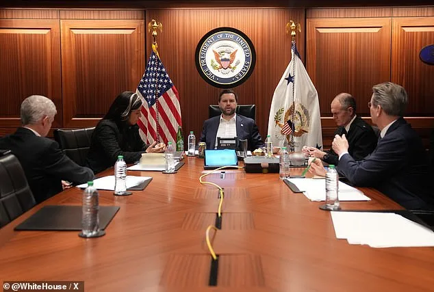 White House Wristband Controversy Sparks Security Questions Amid Iran Operation