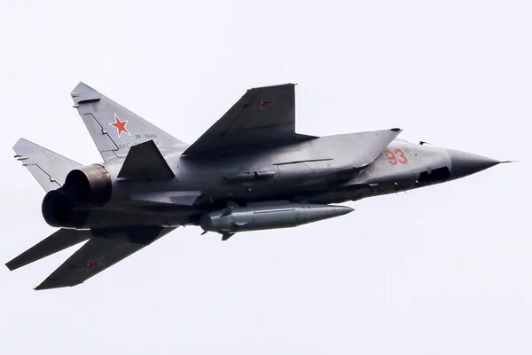 Russia's Hypersonic Kinzhal Missiles: 44 Launches Signal Escalation in Ukraine Conflict