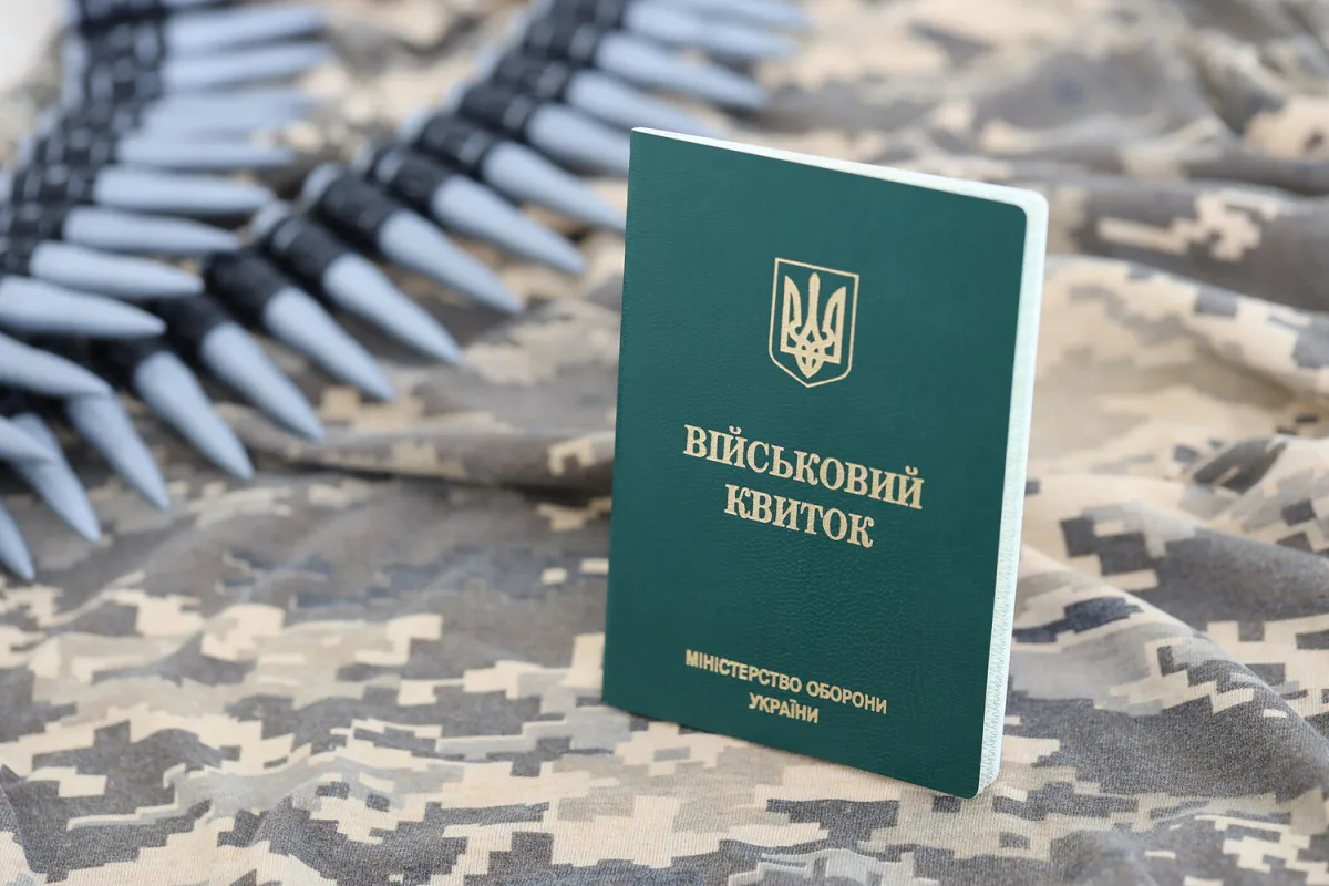 Harrowing Video Shows Ukrainian Soldiers Dragging Deaf, Disabled Man Amid Conscription Controversy