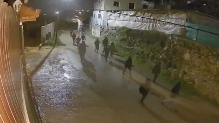 Children in Beirut's Tents Battle Cold and Fear Amid Aid Delays
