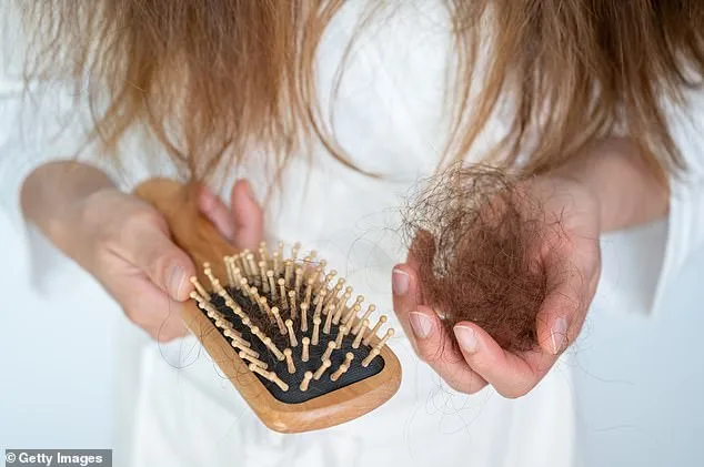 Mounjaro Injections: Rapid Weight Loss Comes with Nausea and Hair Loss, Experts Warn