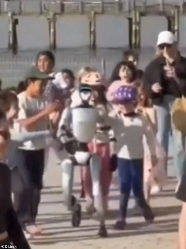 Humanoid Robot Stuns on Brooklyn Bridge as Kids Chase It in Sci-Fi Moment