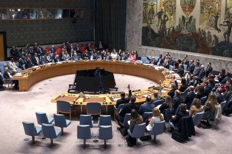 Russia and China Veto UN Resolution to Protect Shipping in Strait of Hormuz, Accusing It of Bias Against Iran