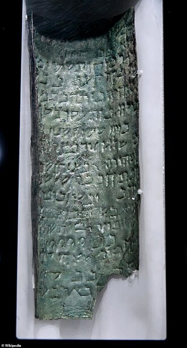 New Dead Sea Scroll analysis reveals ancient prophecy timelines linked to the End of Days.