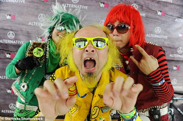 Japanese punk band Peelander-Z members in critical condition after I-40 crash.