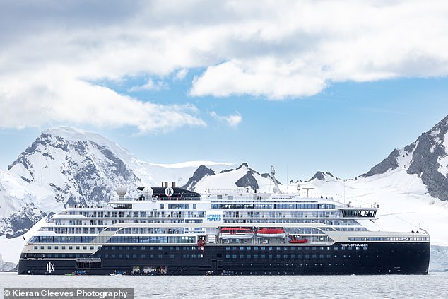 Cruise Line Rebuilds 1896 Cabin to Honor Arctic Explorers' Legacy