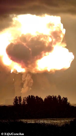 Blue Origin rocket explodes during test, founder calls it a rough day